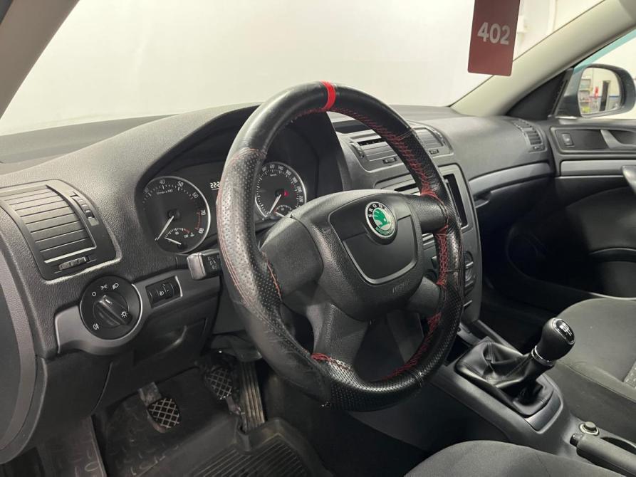 Skoda Octavia I (A4) Рестайлинг Санкт-Петербург  - изображение 7