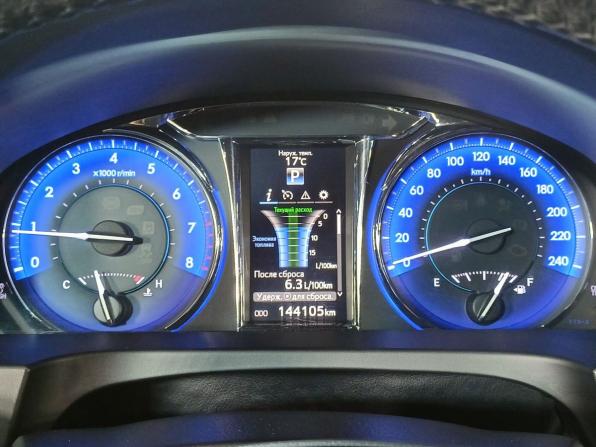 Toyota Camry VII (XV50) Рестайлинг с пробегом 2015 года, цена 1 699 000 рублей, 144000 км, седан, Автокод Объявления