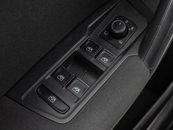 Volkswagen Tiguan II с пробегом 2017 года, цена 2 315 000 рублей, 186299 км, внедорожник, Автокод Объявления