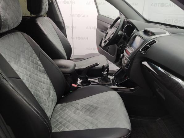 Kia Sorento II Рестайлинг с пробегом 2019 года, цена 2 100 000 рублей, 98500 км, внедорожник, Автокод Объявления