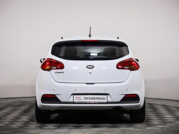 Kia Ceed II с пробегом 2012 года, цена 1 049 000 рублей, 175893 км, хэтчбек, Автокод Объявления