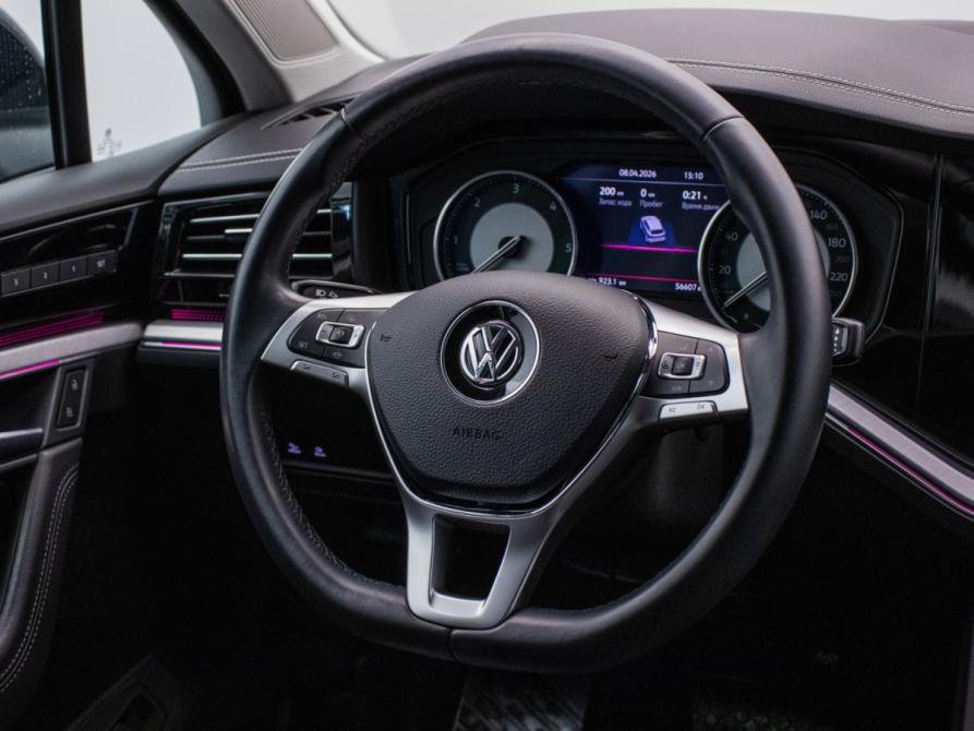 Volkswagen Touareg III Москва  - изображение 15