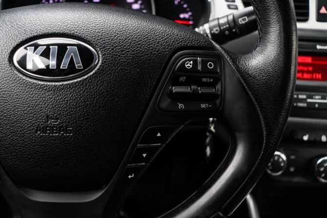 Kia Ceed II с пробегом 2015 года, цена 1 150 000 рублей, 172145 км, хэтчбек, Автокод Объявления