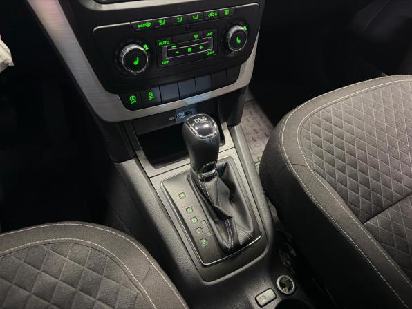 Skoda Yeti I Рестайлинг с пробегом 2016 года, цена 1 099 000 рублей, 197000 км, внедорожник, Автокод Объявления