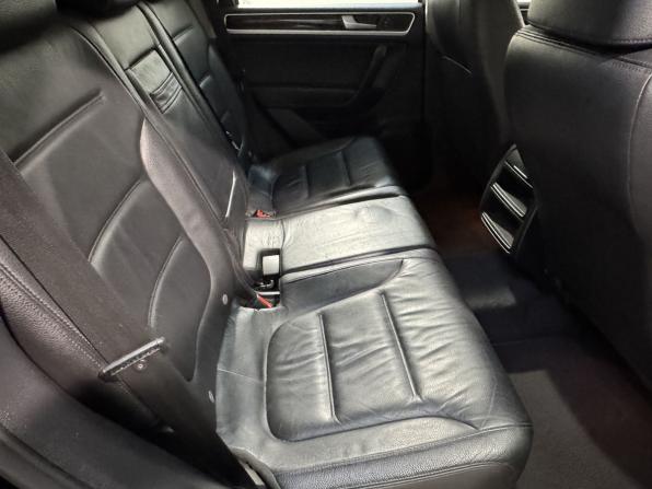 Volkswagen Touareg II с пробегом 2011 года, цена 1 799 800 рублей, 238000 км, внедорожник, Автокод Объявления
