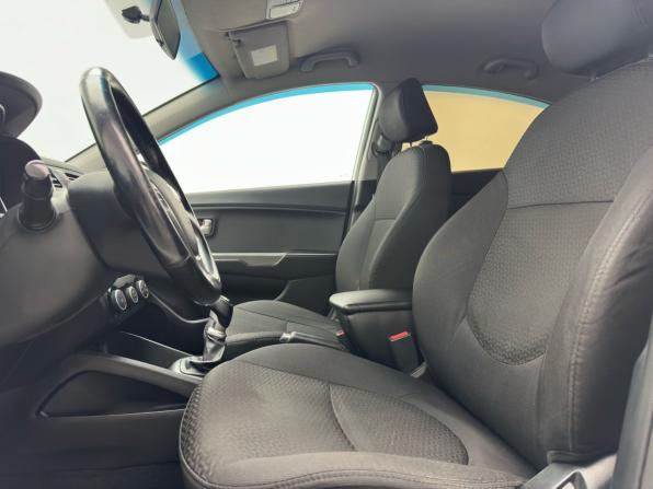 Kia Rio III Рестайлинг с пробегом 2015 года, цена 699 000 рублей, 232505 км, седан, Автокод Объявления