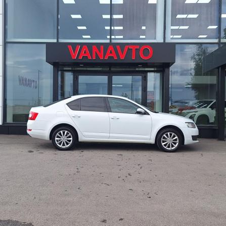 Skoda Octavia III (A7) с пробегом 2017 года, цена 1 585 000 рублей, 119595 км, лифтбек, Автокод Объявления