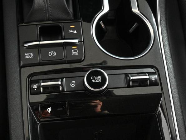 Kia K5 III с пробегом 2020 года, цена 2 499 000 рублей, 124301 км, седан, Автокод Объявления