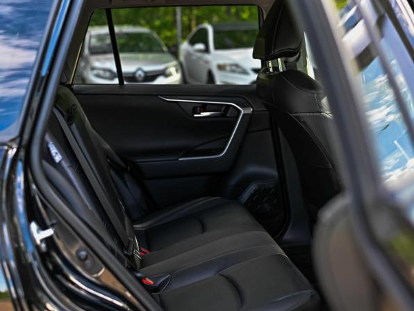 Toyota RAV4 IV (XA40) Рестайлинг с пробегом 2019 года, цена 2 966 000 рублей, 98876 км, внедорожник, Автокод Объявления