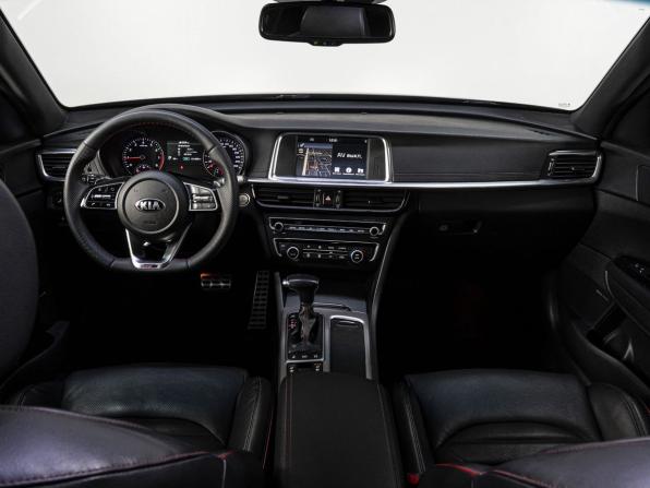 Kia Optima IV Рестайлинг с пробегом 2020 года, цена 2 359 000 рублей, 121957 км, седан, Автокод Объявления