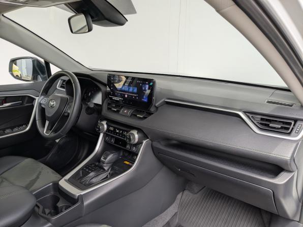 Toyota RAV4 V (XA50) с пробегом 2024 года, цена 4 110 000 рублей, 20000 км, внедорожник, Автокод Объявления