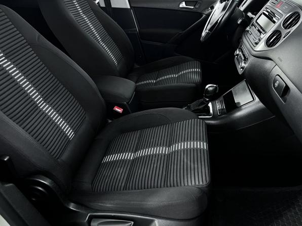 Volkswagen Tiguan I с пробегом 2010 года, цена 920 000 рублей, 200549 км, внедорожник, Автокод Объявления