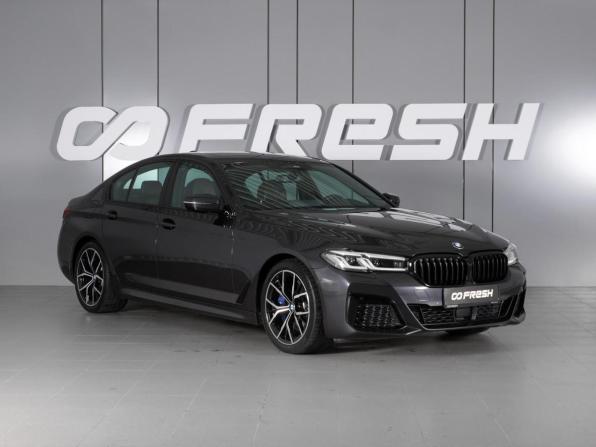 BMW 5 серии VII (G30/G31/G38) Рестайлинг с пробегом 2020 года, цена 4 899 000 рублей, 110656 км, седан, Автокод Объявления