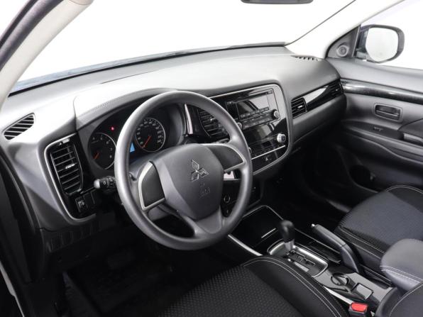 Mitsubishi Outlander III Рестайлинг 3 с пробегом 2020 года, цена 2 290 000 рублей, 32218 км, внедорожник, Автокод Объявления