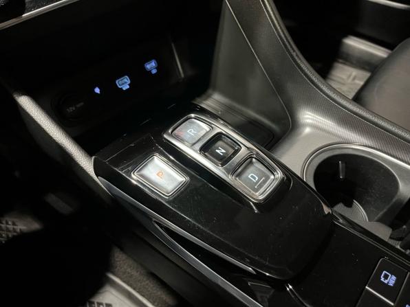 Hyundai Sonata VIII (DN8) с пробегом 2019 года, цена 1 750 000 рублей, 185000 км, седан, Автокод Объявления