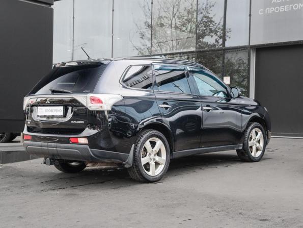 Mitsubishi Outlander III с пробегом 2012 года, цена 1 250 000 рублей, 245894 км, внедорожник, Автокод Объявления
