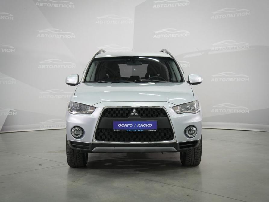 Mitsubishi Outlander II Рестайлинг Новосибирск  - изображение 3