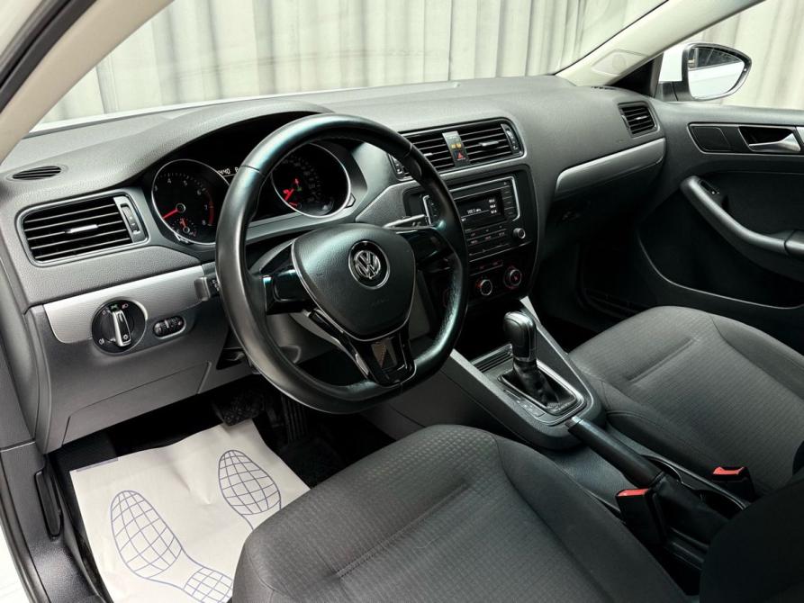 Volkswagen Jetta VI Рестайлинг Ижевск  - изображение 9