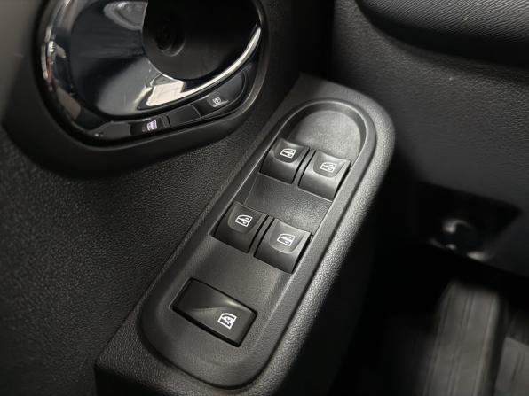 Nissan Terrano III (D10) с пробегом 2020 года, цена 1 698 000 рублей, 113000 км, внедорожник, Автокод Объявления