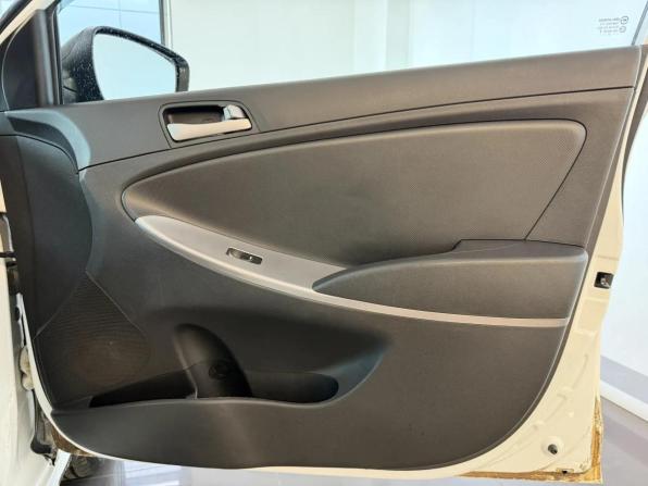 Hyundai Solaris I Рестайлинг с пробегом 2014 года, цена 595 000 рублей, 228820 км, седан, Автокод Объявления