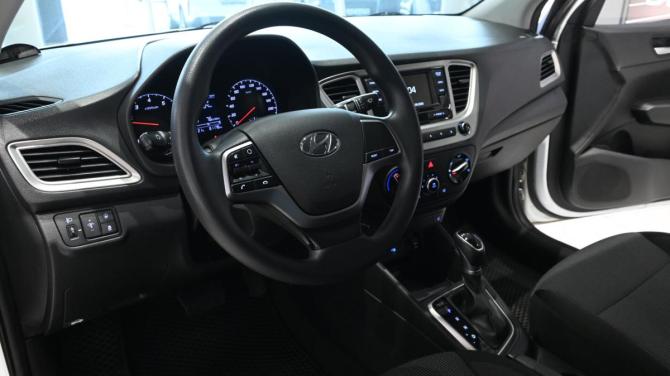 Hyundai Solaris II Рестайлинг с пробегом 2020 года, цена 1 550 000 рублей, 81172 км, седан, Автокод Объявления