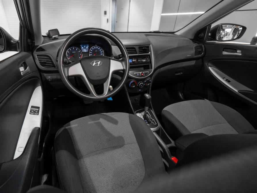 Hyundai Solaris I Москва  - изображение 7