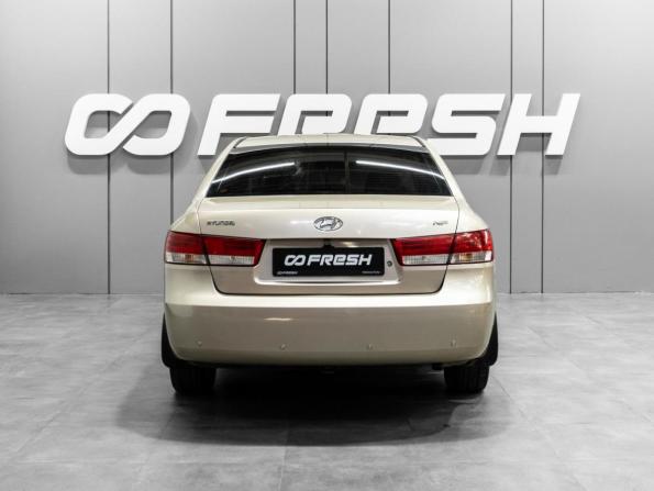 Hyundai Sonata V (NF) с пробегом 2006 года, цена 650 000 рублей, 291626 км, седан, Автокод Объявления