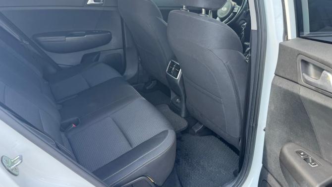 Kia Sportage IV Рестайлинг с пробегом 2021 года, цена 2 550 000 рублей, 55646 км, внедорожник, Автокод Объявления