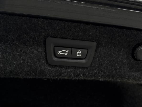 BMW 5 серии VII (G30/G31/G38) с пробегом 2020 года, цена 4 470 000 рублей, 67171 км, седан, Автокод Объявления