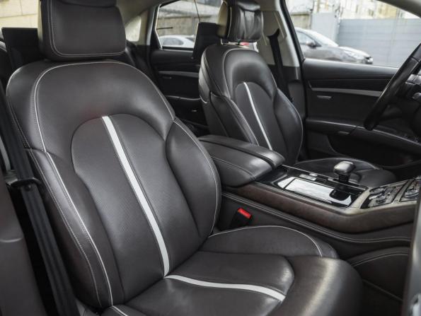 Audi A8 III (D4) с пробегом 2011 года, цена 1 990 000 рублей, 402351 км, седан, Автокод Объявления