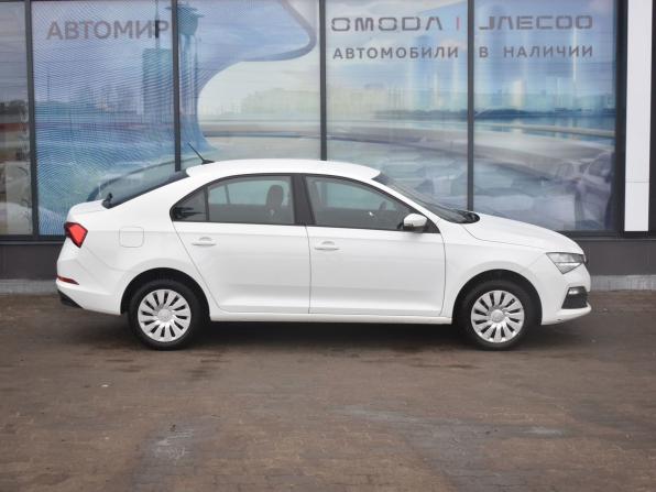 Skoda Rapid II с пробегом 2021 года, цена 1 345 000 рублей, 62031 км, лифтбек, Автокод Объявления
