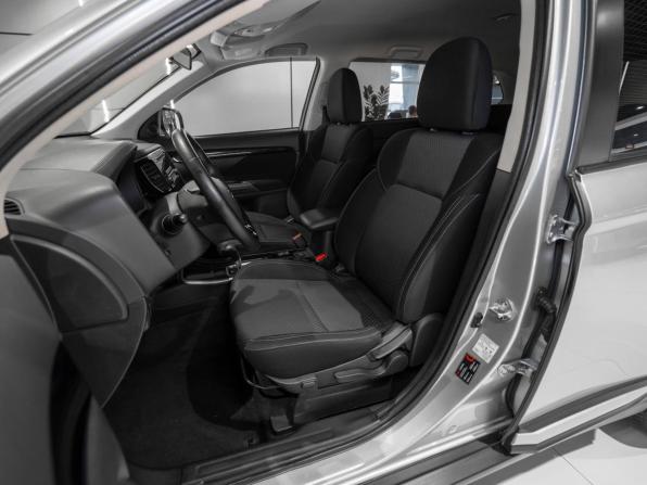 Mitsubishi Outlander III Рестайлинг 3 с пробегом 2021 года, цена 2 645 000 рублей, 47360 км, внедорожник, Автокод Объявления