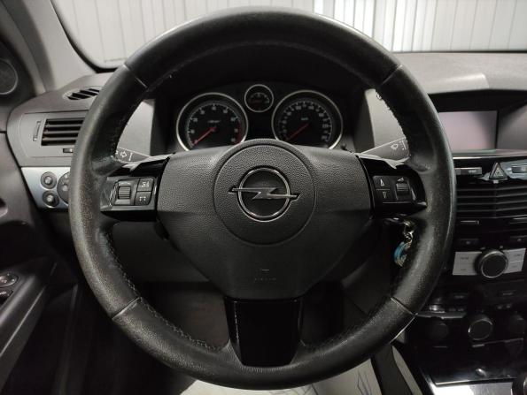 Opel Astra H Рестайлинг с пробегом 2008 года, цена 475 000 рублей, 157222 км, хэтчбек, Автокод Объявления