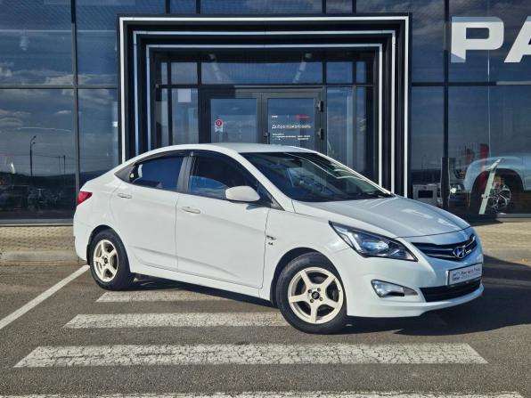 Hyundai Solaris I Рестайлинг с пробегом 2015 года, цена 904 000 рублей, 178825 км, седан, Автокод Объявления