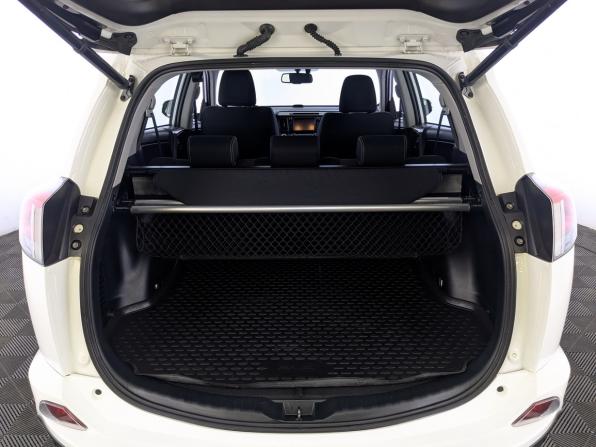 Toyota RAV4 IV (XA40) Рестайлинг с пробегом 2019 года, цена 2 690 000 рублей, 73728 км, внедорожник, Автокод Объявления