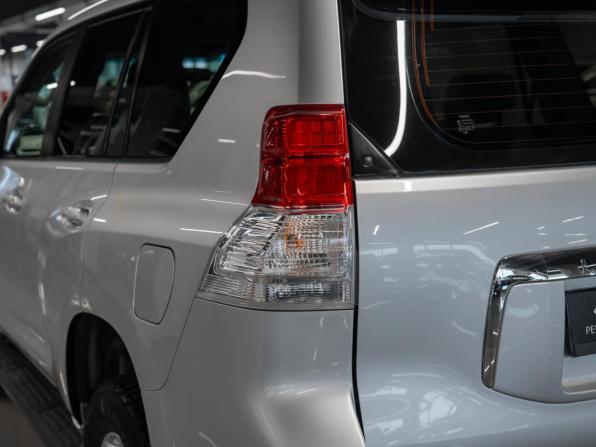 Toyota Land Cruiser Prado 150 Series с пробегом 2011 года, цена 3 650 000 рублей, 127317 км, внедорожник, Автокод Объявления
