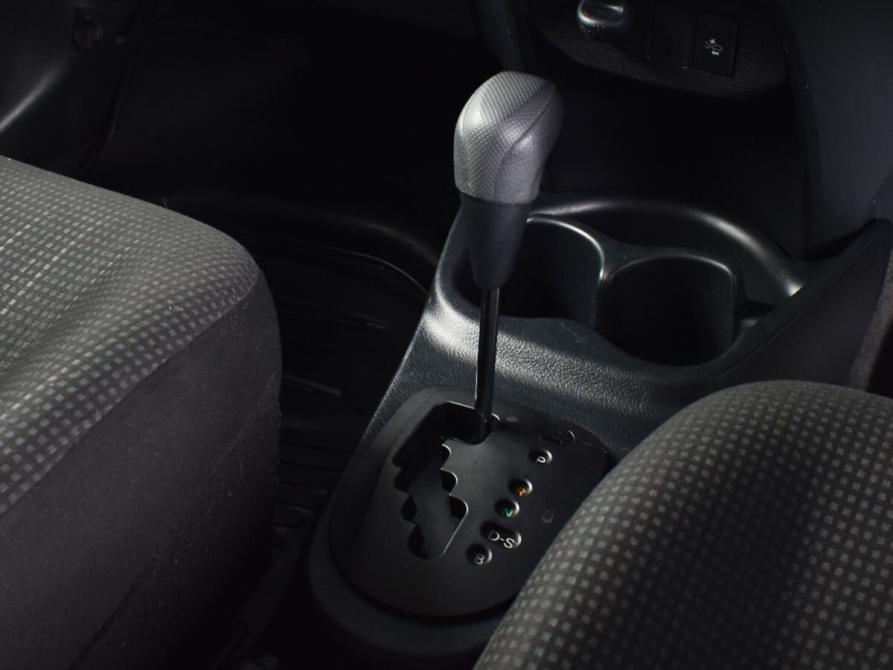 Toyota Vitz III (XP130) Рестайлинг 2 Кемерово  - изображение 18