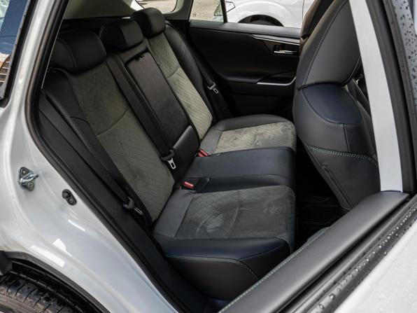 Toyota RAV4 V (XA50) с пробегом 2025 года, цена 3 990 000 рублей, 8754 км, внедорожник, Автокод Объявления