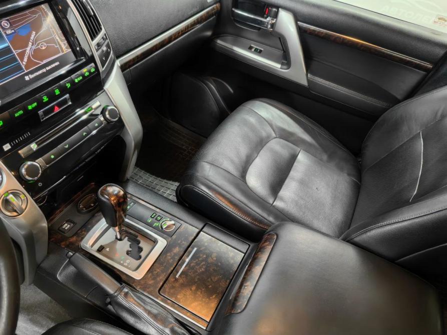 Toyota Land Cruiser 200 Series Рестайлинг 1 Новосибирск  - изображение 13