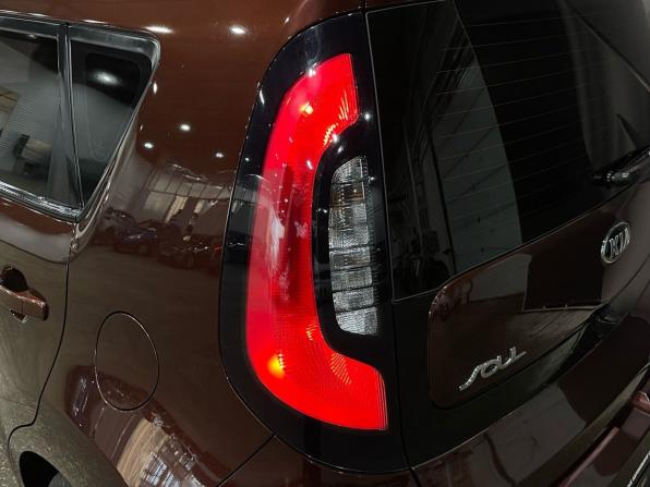 Kia Soul II Рестайлинг с пробегом 2018 года, цена 1 650 000 рублей, 81155 км, хэтчбек, Автокод Объявления