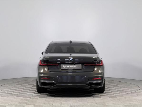 BMW 7 серии VI (G11/G12) Рестайлинг с пробегом 2019 года, цена 6 350 000 рублей, 82491 км, седан, Автокод Объявления