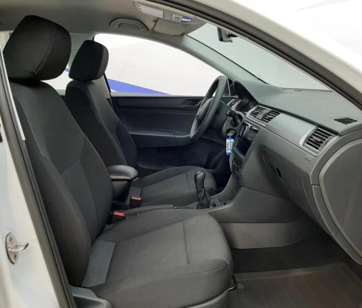 Skoda Rapid I с пробегом 2016 года, цена 1 109 000 рублей, 66885 км, лифтбек, Автокод Объявления