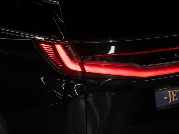 Lexus LM II с пробегом 2025 года, цена 13 895 000 рублей, 12905 км, минивэн, Автокод Объявления