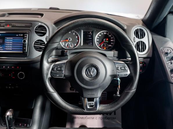 Volkswagen Tiguan I Рестайлинг с пробегом 2014 года, цена 1 590 000 рублей, 129800 км, внедорожник, Автокод Объявления
