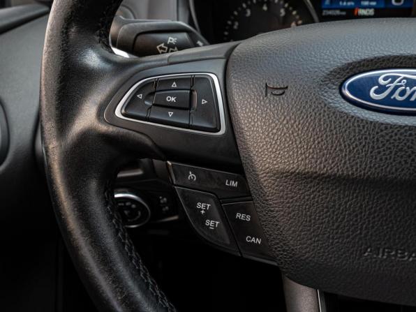 Ford Focus III Рестайлинг с пробегом 2015 года, цена 1 198 000 рублей, 234026 км, универсал, Автокод Объявления