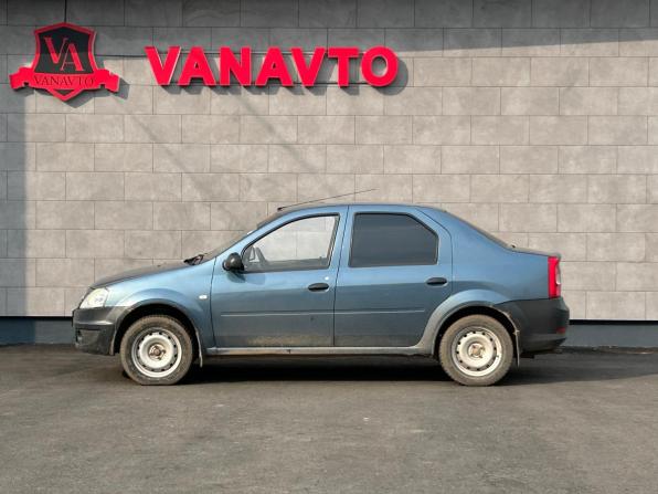 Renault Logan I Рестайлинг с пробегом 2010 года, цена 320 000 рублей, 300000 км, седан, Автокод Объявления