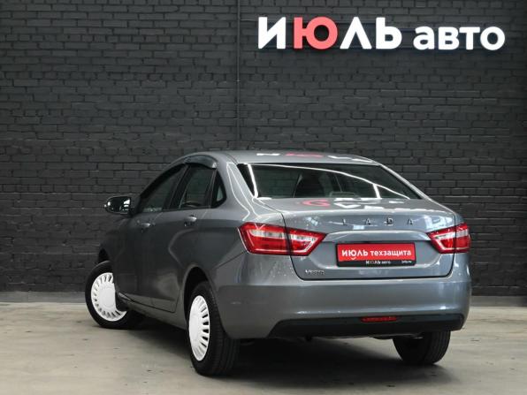 Lada (ВАЗ) Vesta I с пробегом 2019 года, цена 880 000 рублей, 175786 км, седан, Автокод Объявления