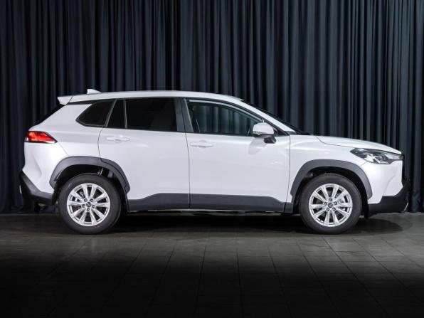 Toyota Corolla Cross I с пробегом 2024 года, цена 3 080 000 рублей, 23628 км, внедорожник, Автокод Объявления