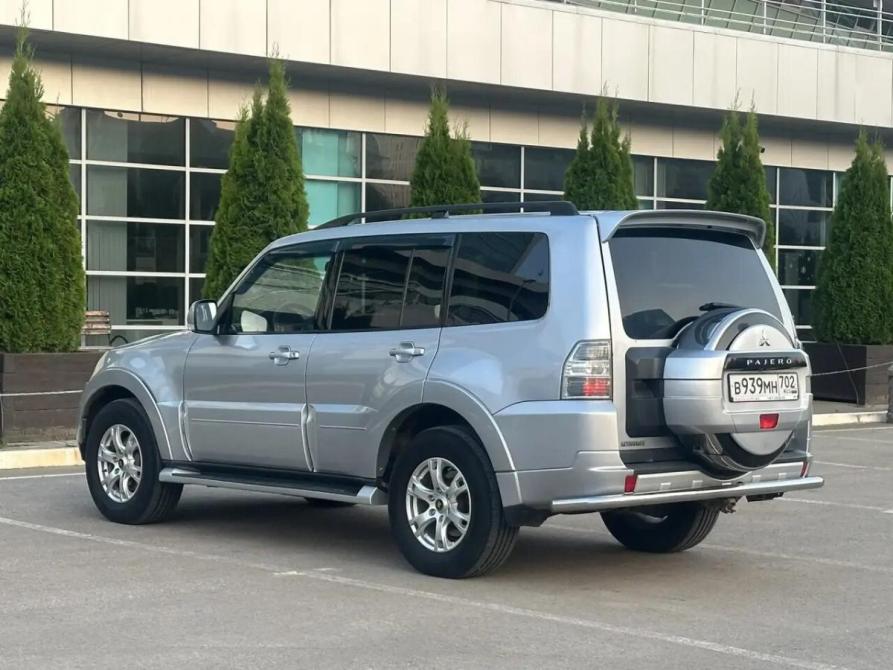Mitsubishi Pajero IV Рестайлинг 1 Уфа  - изображение 4