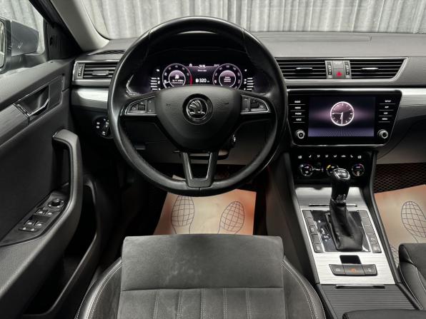 Skoda Superb III Рестайлинг с пробегом 2019 года, цена 2 700 000 рублей, 108063 км, лифтбек, Автокод Объявления